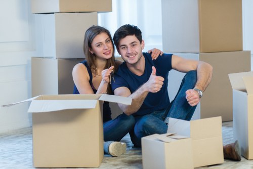 Packing and loading assistance for a Tolworth move