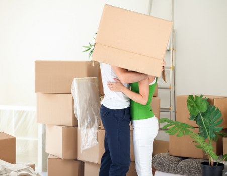 Man With A Van Tolworth service supporting a local home move