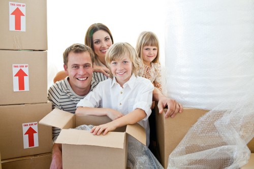Residential and commercial packing service for Tolworth customers